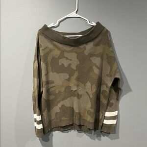 HEM & THREAD Olive Camouflage Sweater with Striped Sleeves